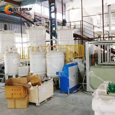 Fabrieksfabriek voor afval van mobiele telefoons Fabriek voor het terugwinnen van edelmetaal met uitgang