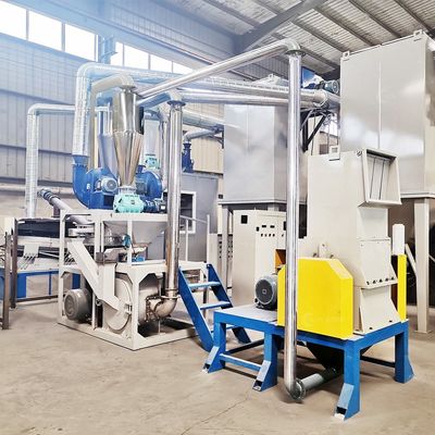 Machine voor het recyclen van ruimtemateriaalafval van circuitboards met video-uitgaande inspectie