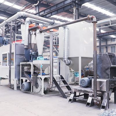 200-1000 kg/uur capaciteit Staande gelamineerde zakken Recycling machine met 2500 kg gewicht