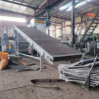 200-1000 kg/h Solar Panel Recycling Machine voor het breken en scheiden van fotovoltaïsche cellen