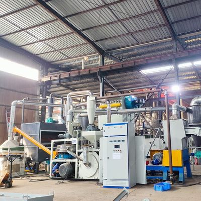 Hoogwaardige zonne-energie-recyclingmachine voor groene zonnepanelen