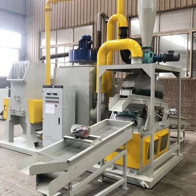 Koperen kabel recycling apparatuur Shredder Granulator Machine met hoge productiviteit
