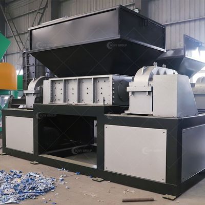 Dubbele / tweeschaaltje versnipper voor het recyclen van metaalschroot Gebruikte banden en vast afval