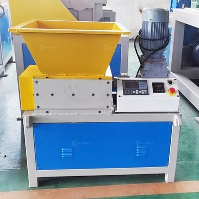 Mini-afvalmachine voor het versnipperen van plastic flessen Dubbele schacht versnipper voor efficiënte recycling