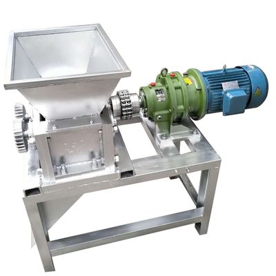 Compact ontwerp 380V/50Hz Spanning Mini Double Shaft Shredder voor kleine productie